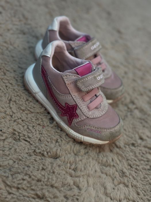 Adidasi Geox marime 23