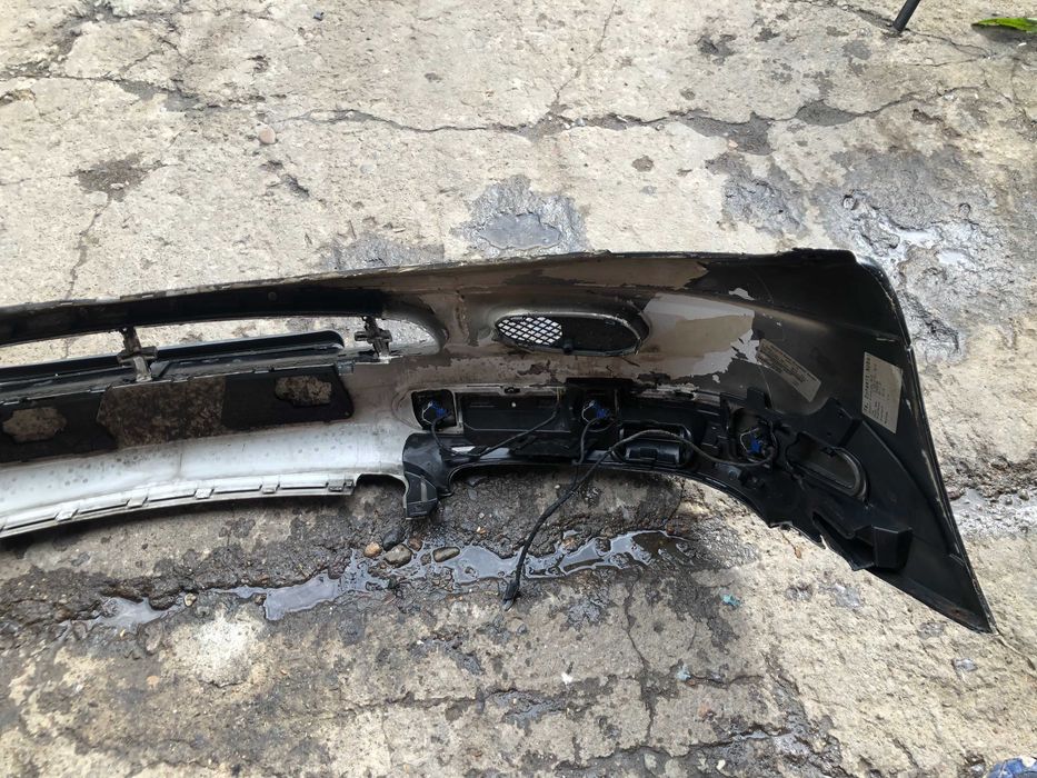 Предна броня от Мерцедес-бенц с320 в220 Mercedes-benz s320 w220 2001