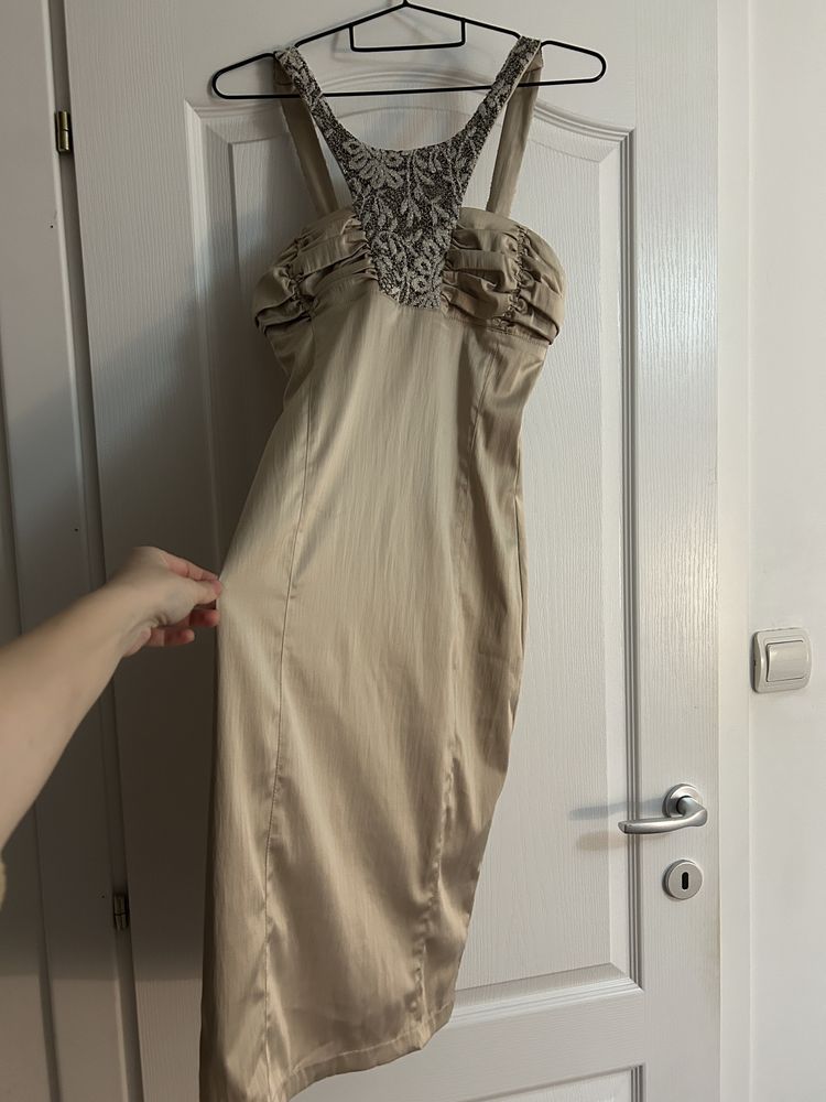 Rochie elegantă URMA mărime 36