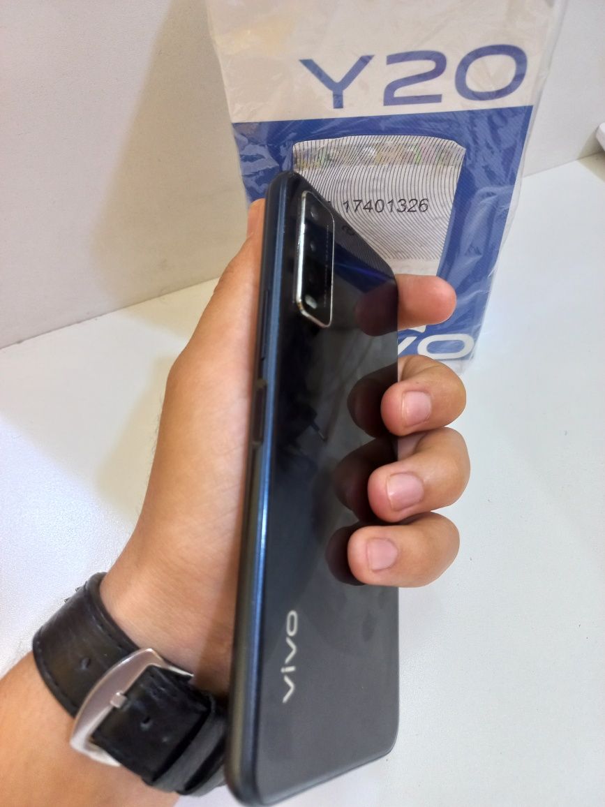 Vivo y20 сотилади