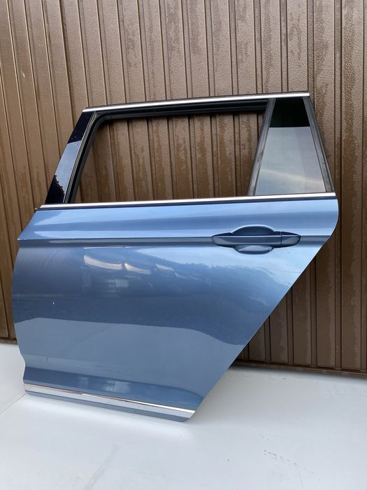 Usa st spate vw Passat B8 combi cod de culoare LB5J 2015-2020