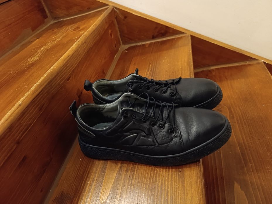 Adidaș casual piele