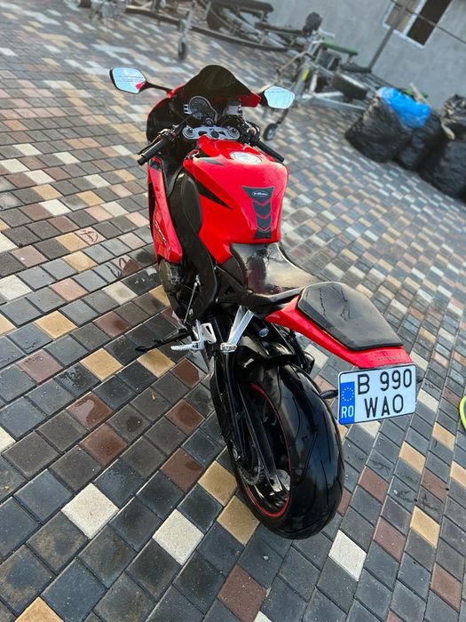 Vând HONDA CBR 1000 RR SC 59