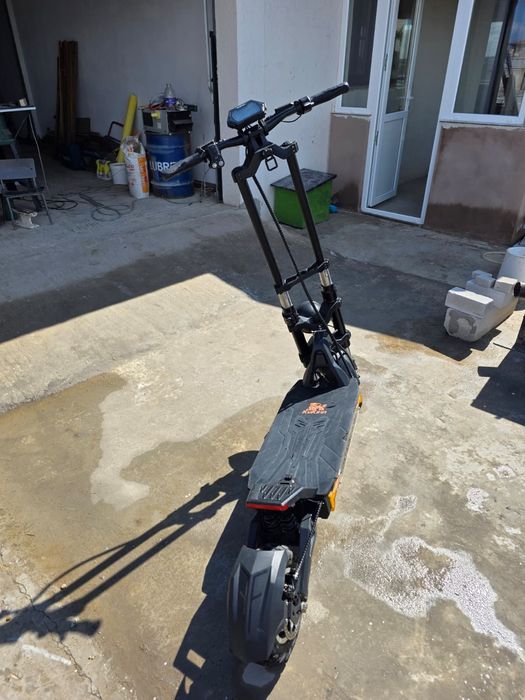 Vând kukirin g4 max