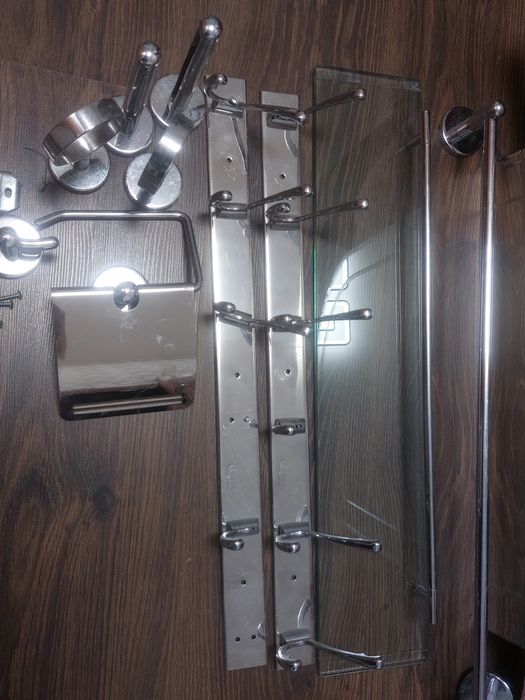 Для ванны набор.