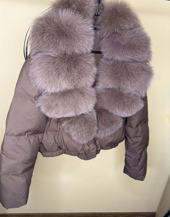 Дамско яке с яка естествен косъм