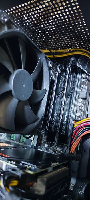 Unitate PC Ryzen 5 2600,AsRock B450M pro4,16 gb ,RX6500XT pulse