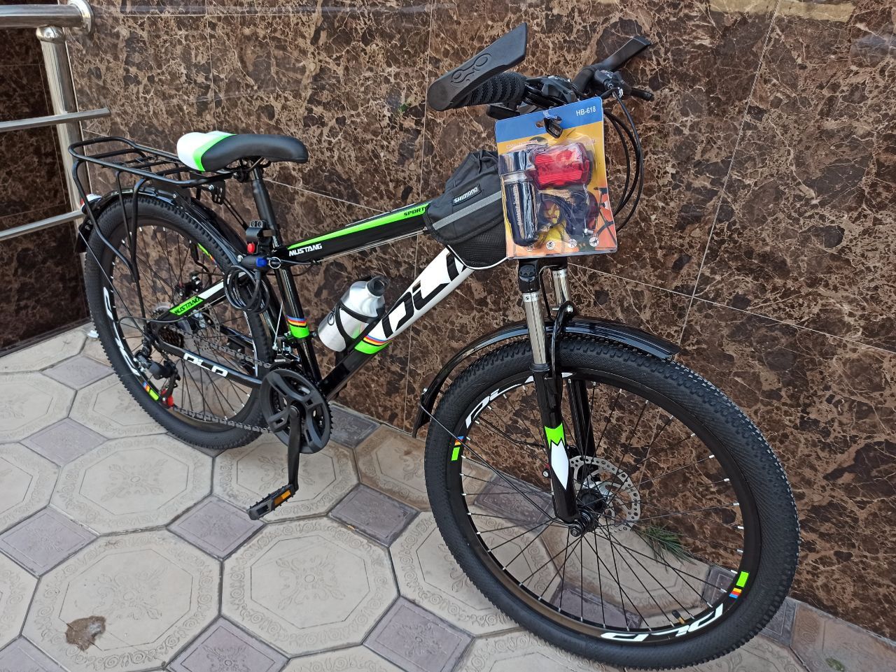 Новый велосипед DLD 24 размер 21 скарасной йигилмаган каробкада