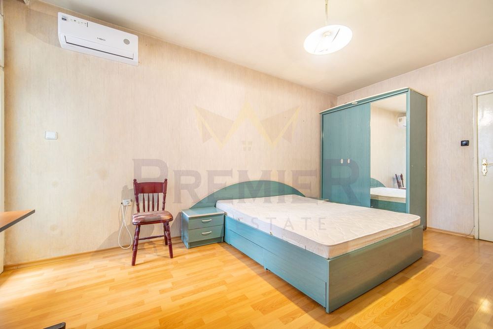 Продава се Четиристаен апартамент в Варна, Лятно кино Тракия - 110 кв.м за 1955 €/кв.м - Снимка #7