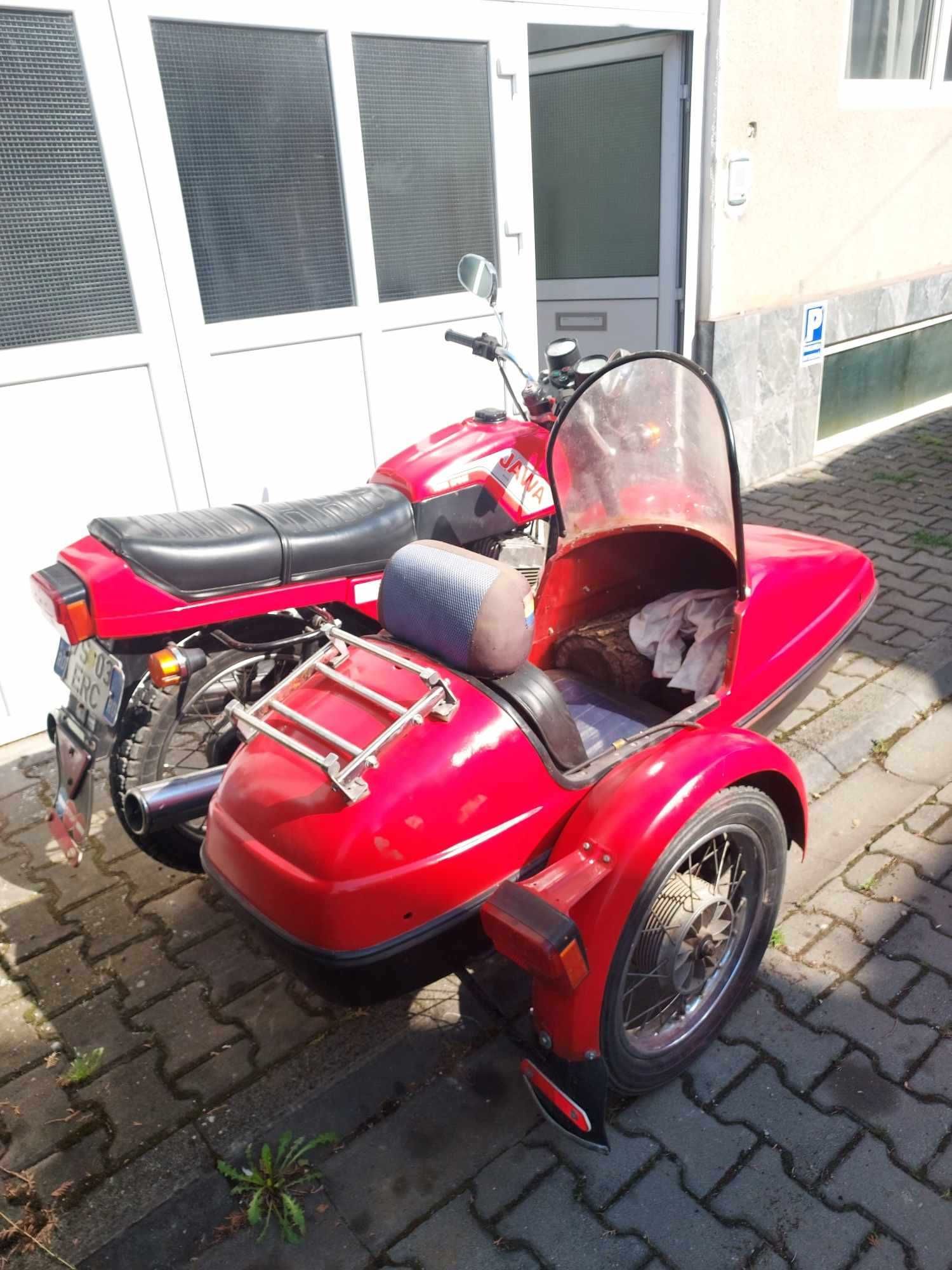 Vand motocicleta Jawa 350