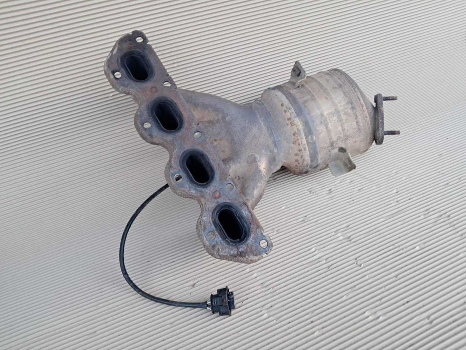 Opel Astra H Zafira B Vectra C, catalizator cu galerie evacuare GM132