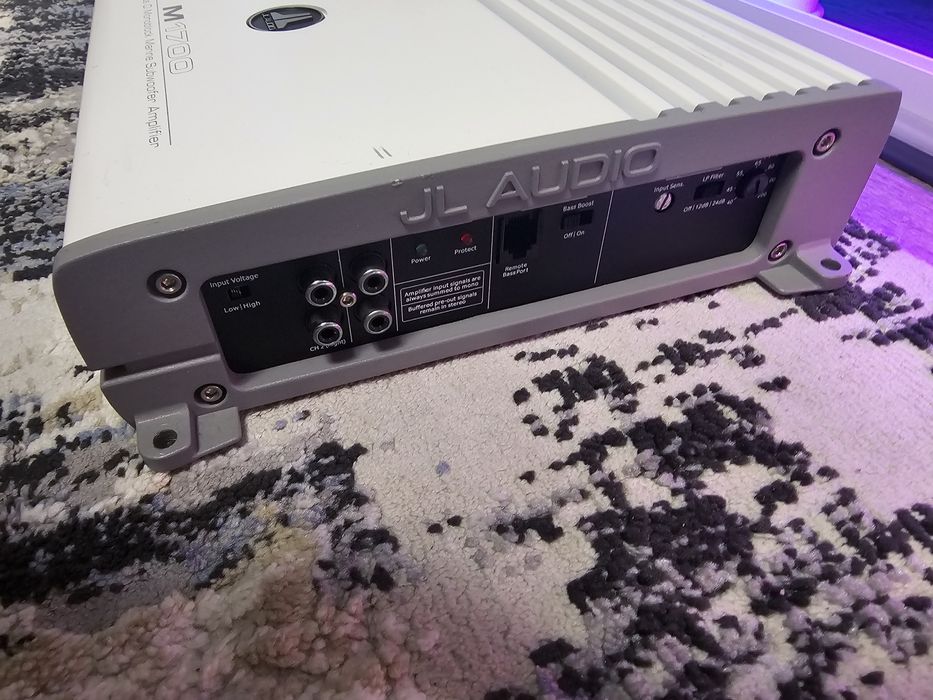 Statie amplificator auto JL M1700 700w