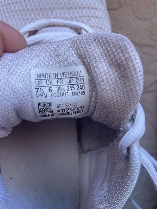 Дамски маратонки номер 39 1/2 Адидас / Adidas