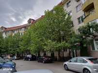 Apartament cu 3 camere de 60 mp semidecomandat