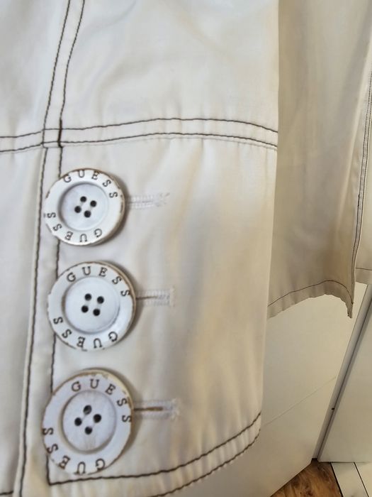 Trenci/Pardesiu alb Guess, L-XL