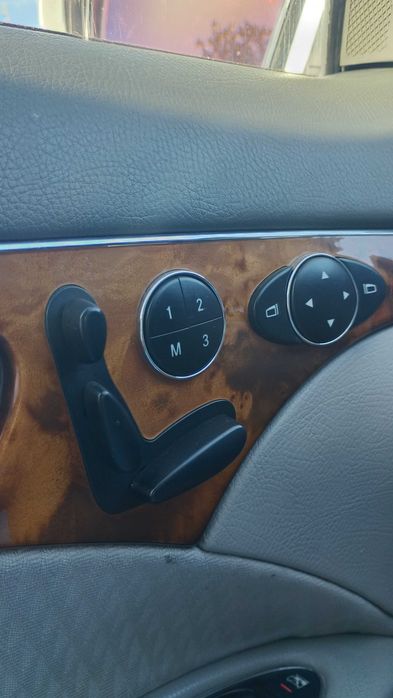 Mercedes E220 W211
