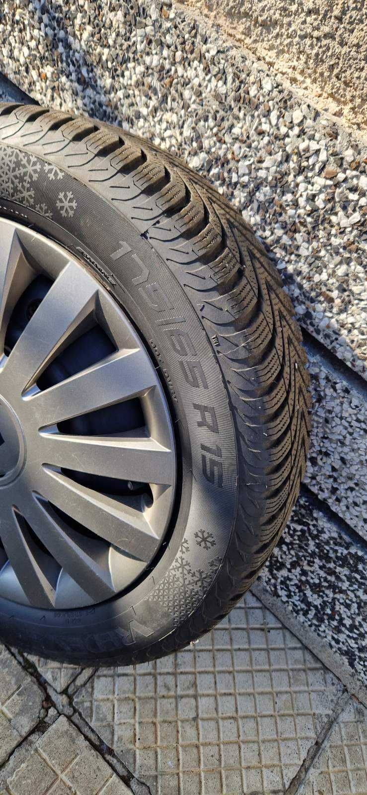 Метални джанти с тасове и гуми Vredestein 175/65R15 5Jx15 4x100 54,1mm