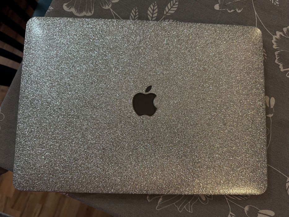 MacBook Pro лаптоп