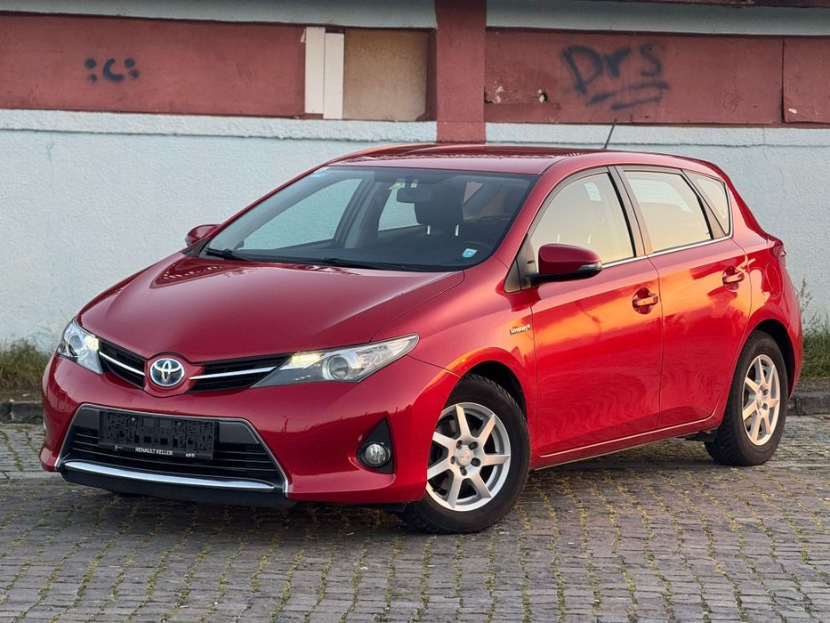 Toyota Auris Hybrid 1,8