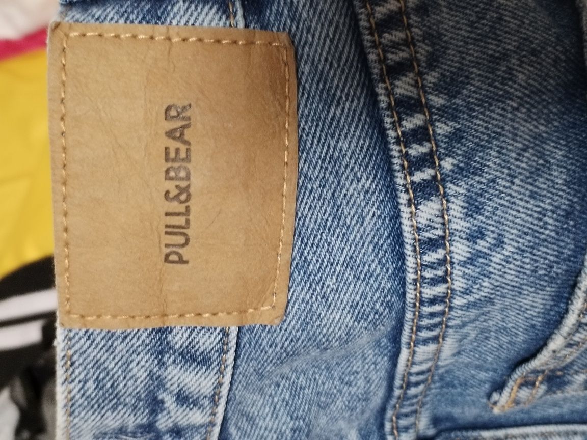 Blugi  Pull&Bear