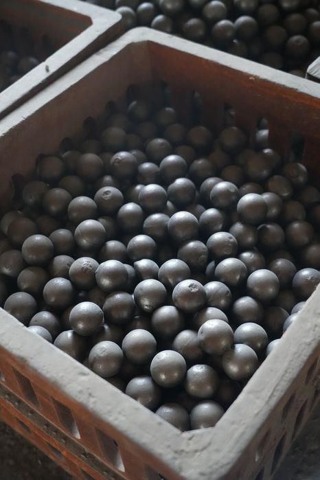 Шары для мельниц, чугунный шары