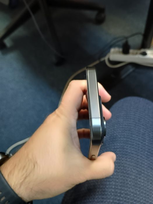 Iphone 15 Pro Factura Garanție cutie perfect husa folie