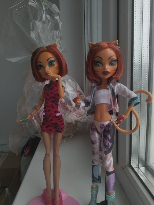 Срочная продажа, кукол!