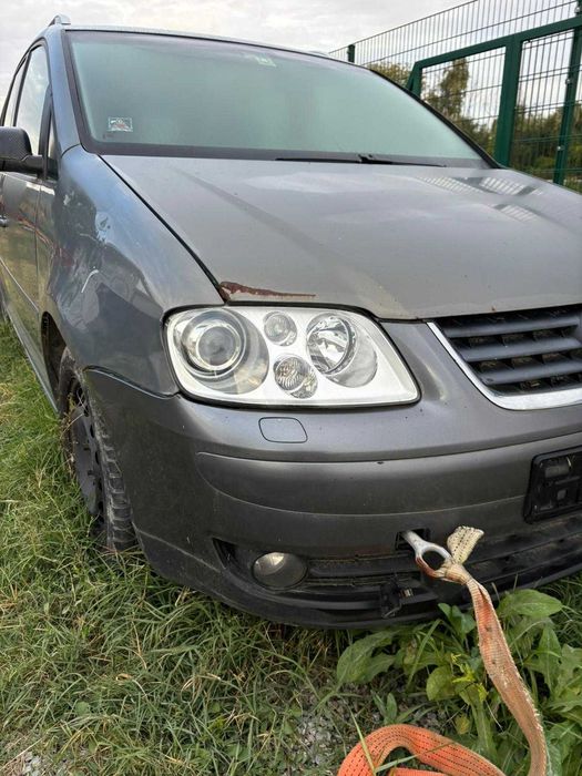 VW Touran На части Volkswagen Туран Turan Тоуран на части