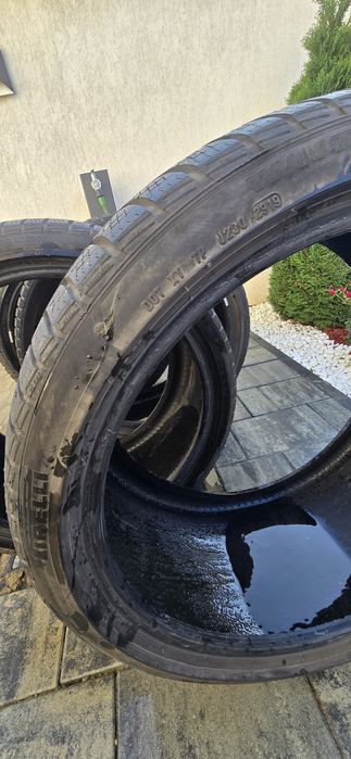 Pirelli 315 30 R21 + 275 35 R21 Iarna