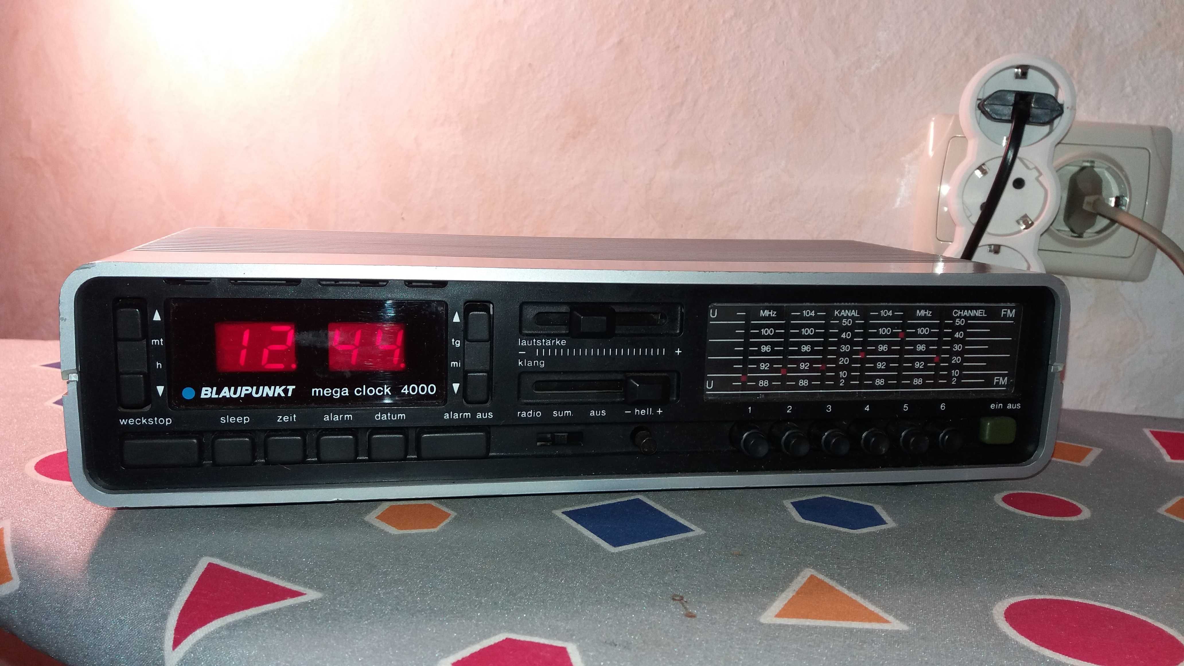 Blaupunkt mega clock 4000