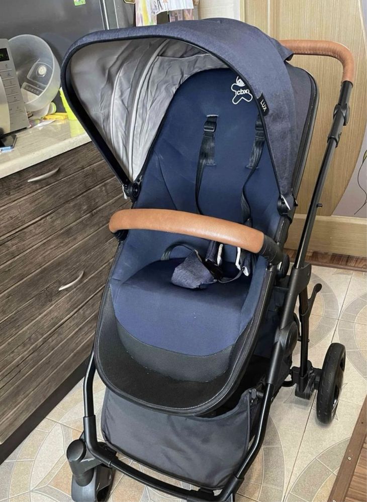 Срочно продам коляску 2в1 Cybex