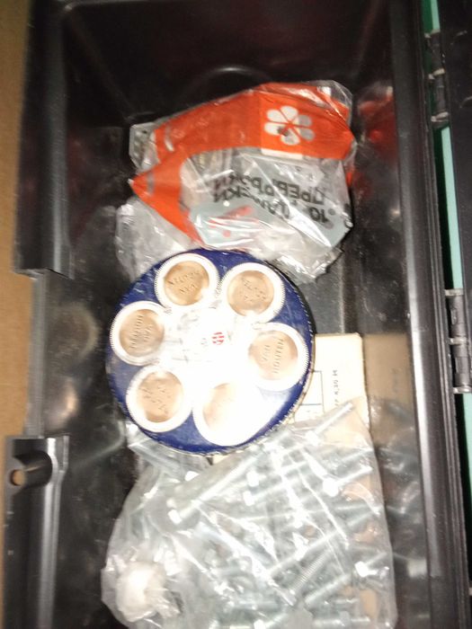 Строителни материали крепежи ВиК и електро