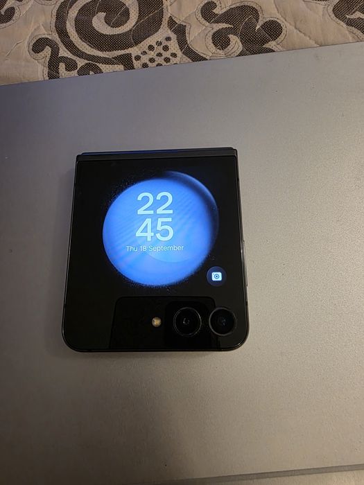 Samsung Flip 5 Nou