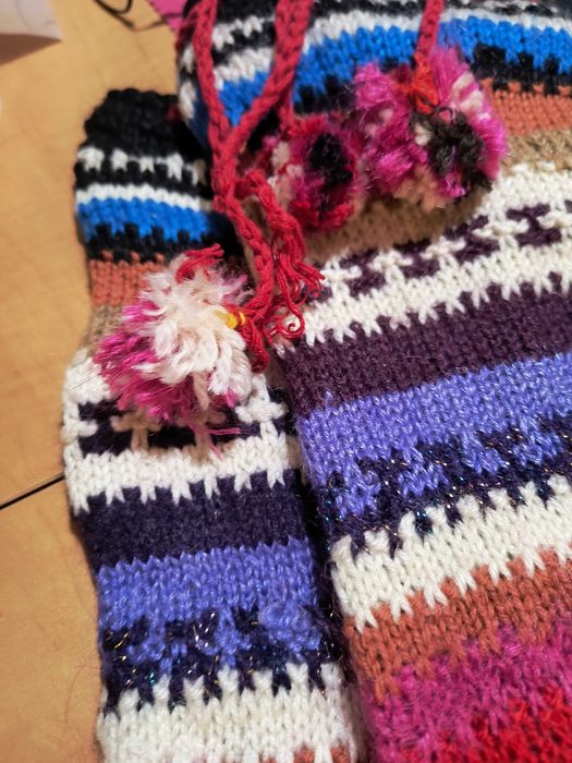 Продавам дамски гети