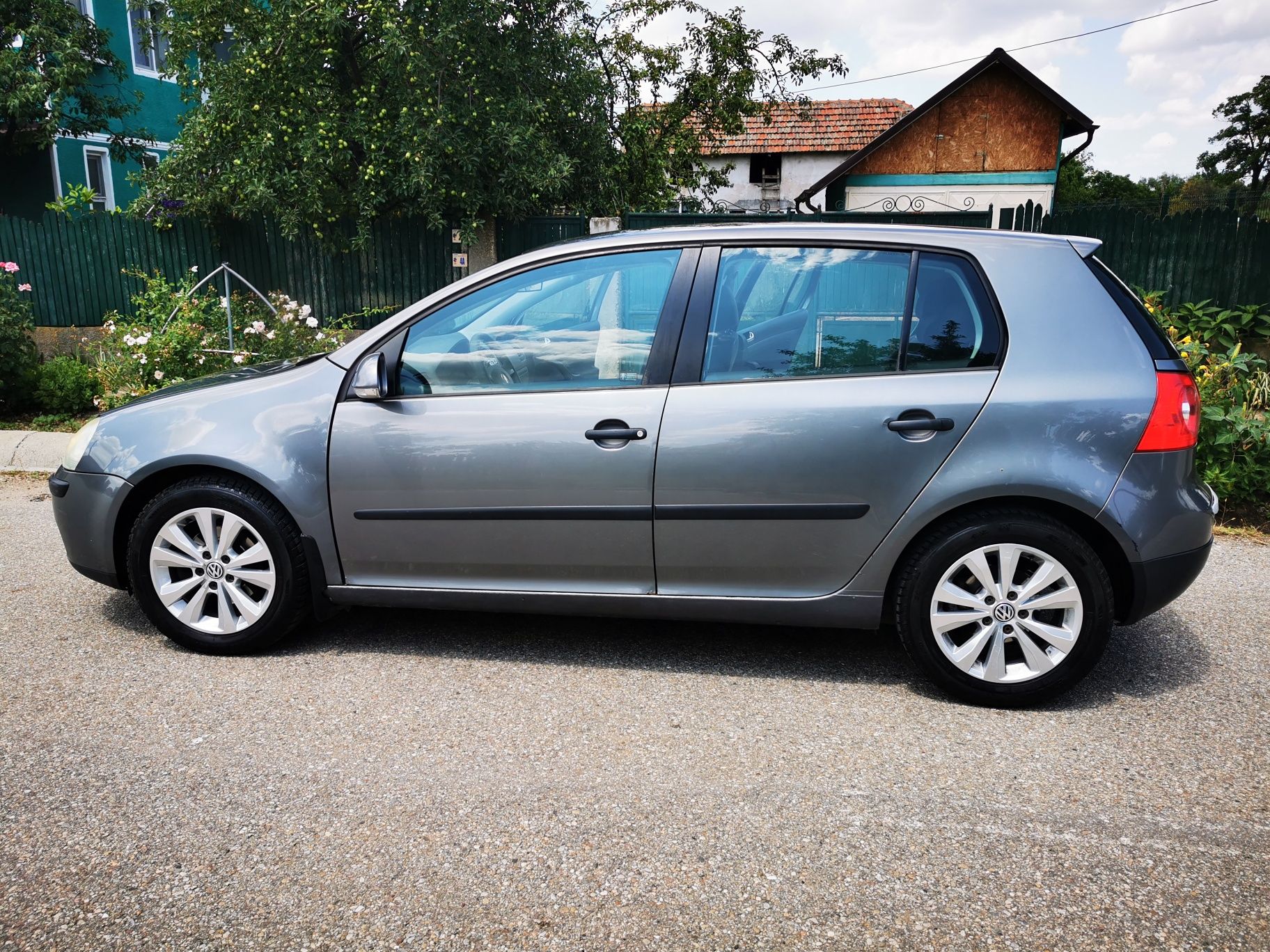 WolksVagen Golf V