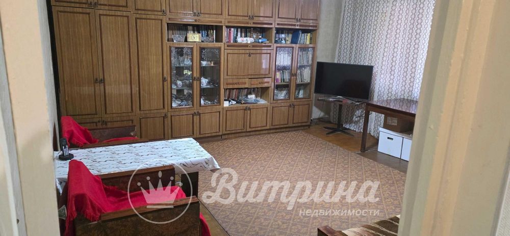 Продаётся 2-комнатная квартира на Ц-6