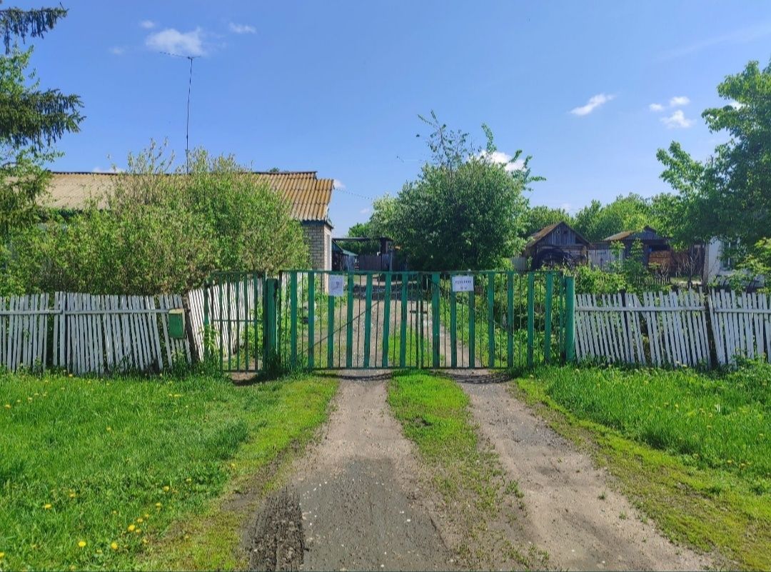 Продам 1/2 часть дома (дом на 2х хозяев)