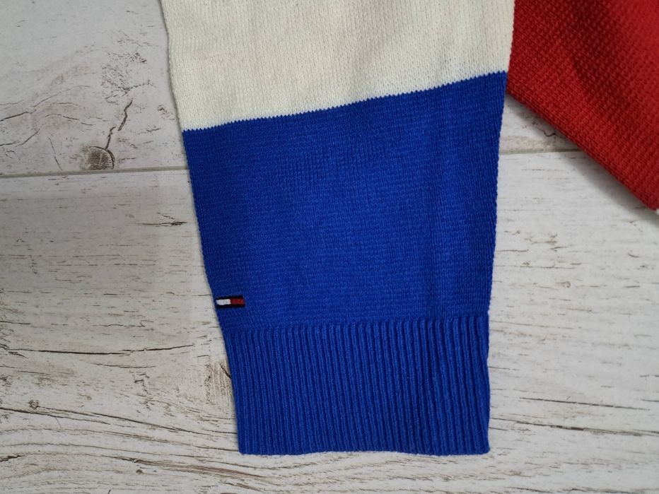 Tommy Hilfiger-Страхотен Ориг.пуловер