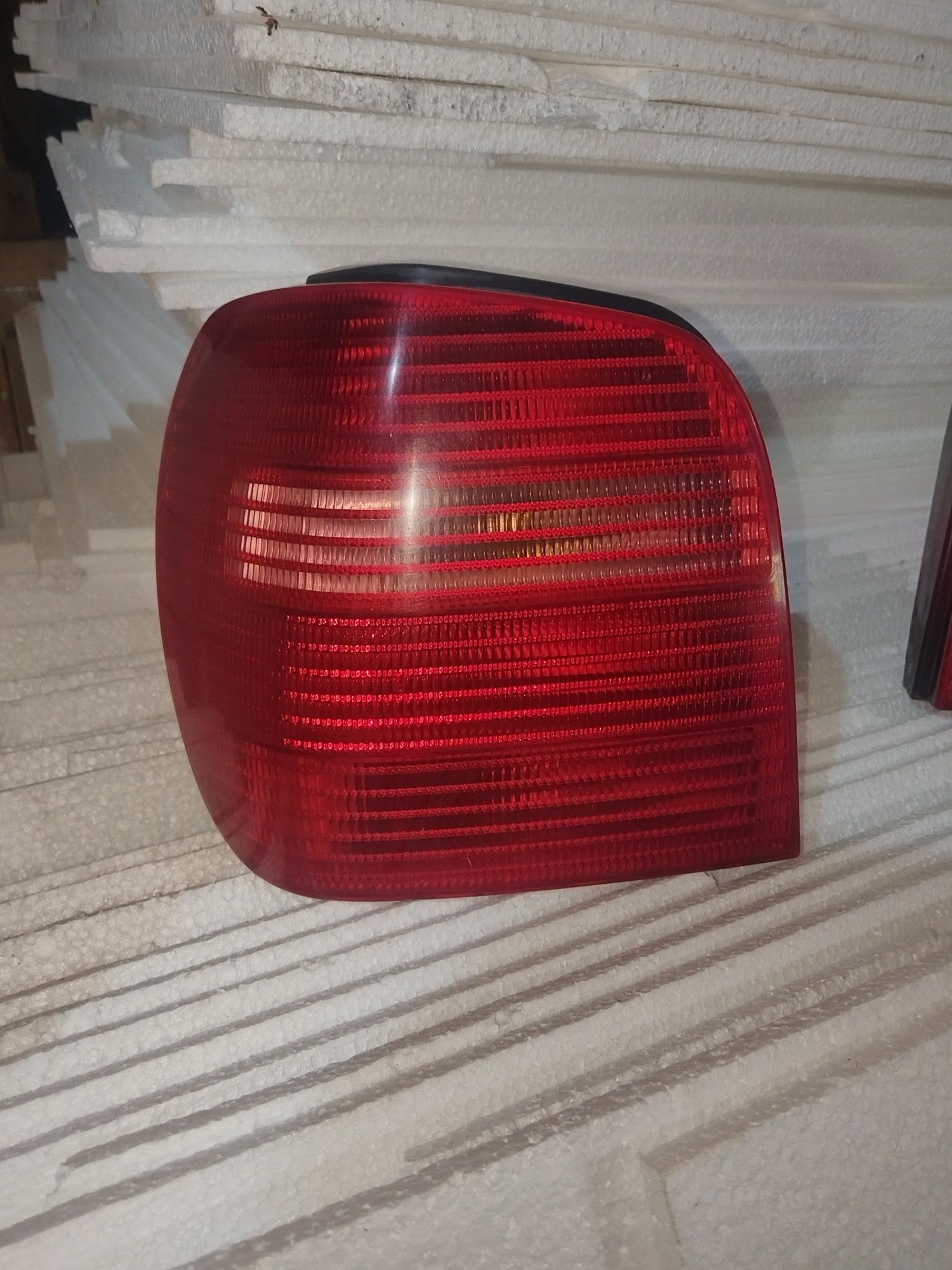 Продавам стопове за VW POLO