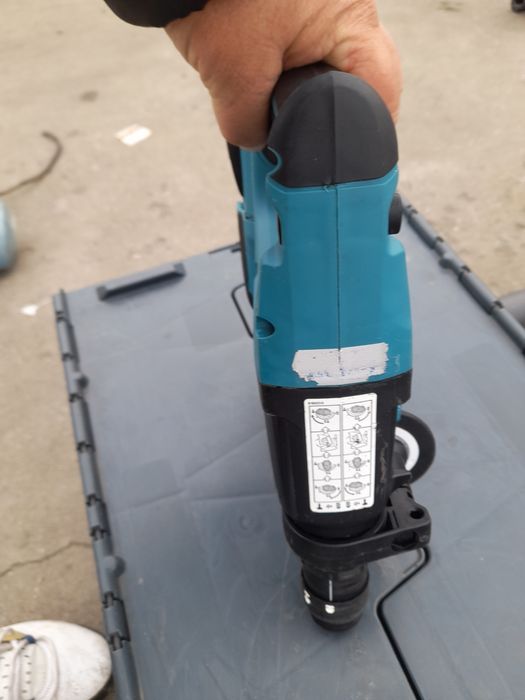 Corp Bormasina,ciocan,rotopercutor  Makita  DHR 243 ,brushless