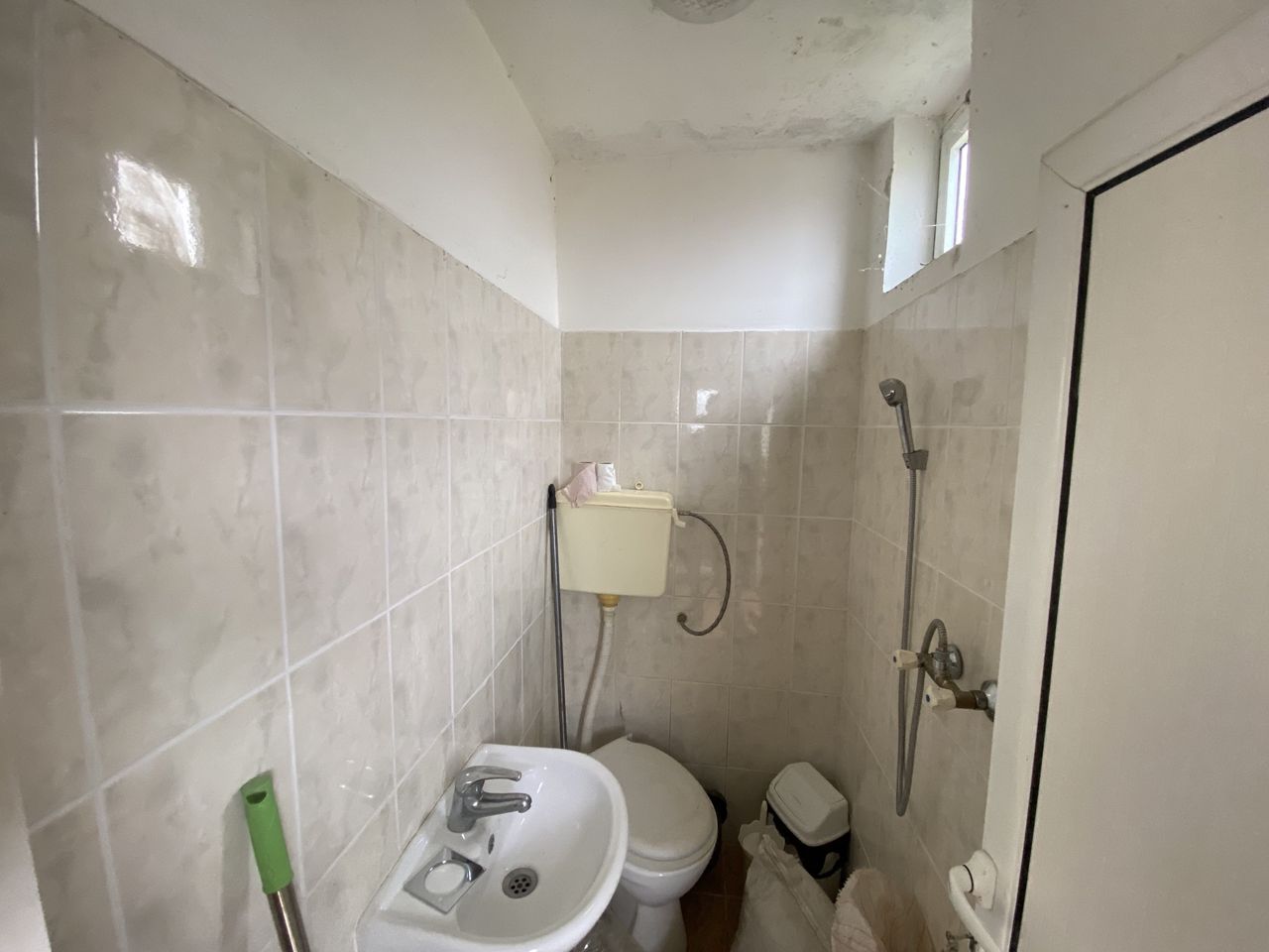 Продава се Къща в с. Айдемир, Област Силистра - 40 кв.м за 702 €/кв.м - Снимка #10