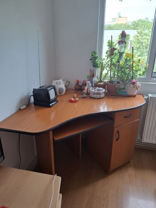 Birou de colt cu sertar și dulap