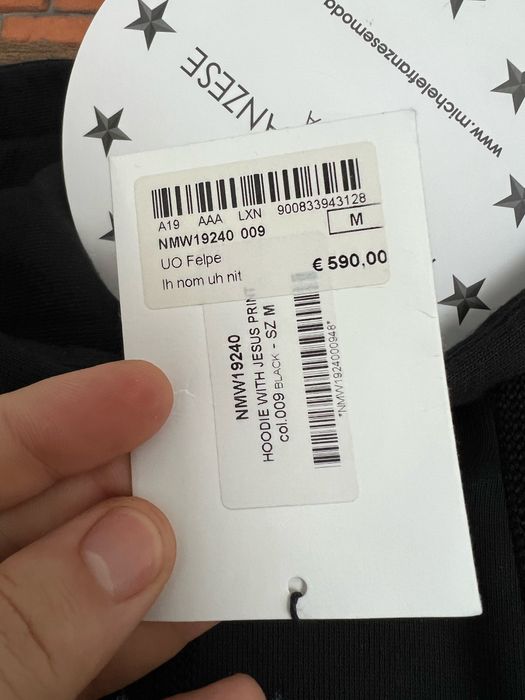 Ih Nom Uh Nit Jesus Hoodie M