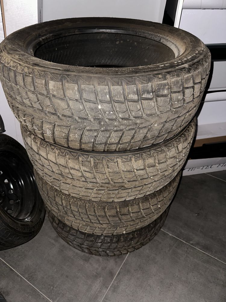 Продам зимнюю резину