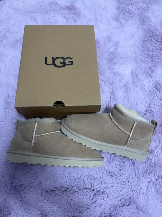 Ugg dama marimea 37