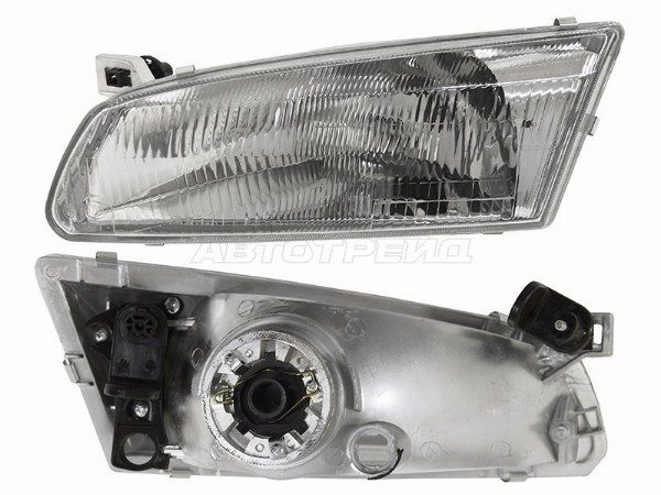 Фара Toyota Camry