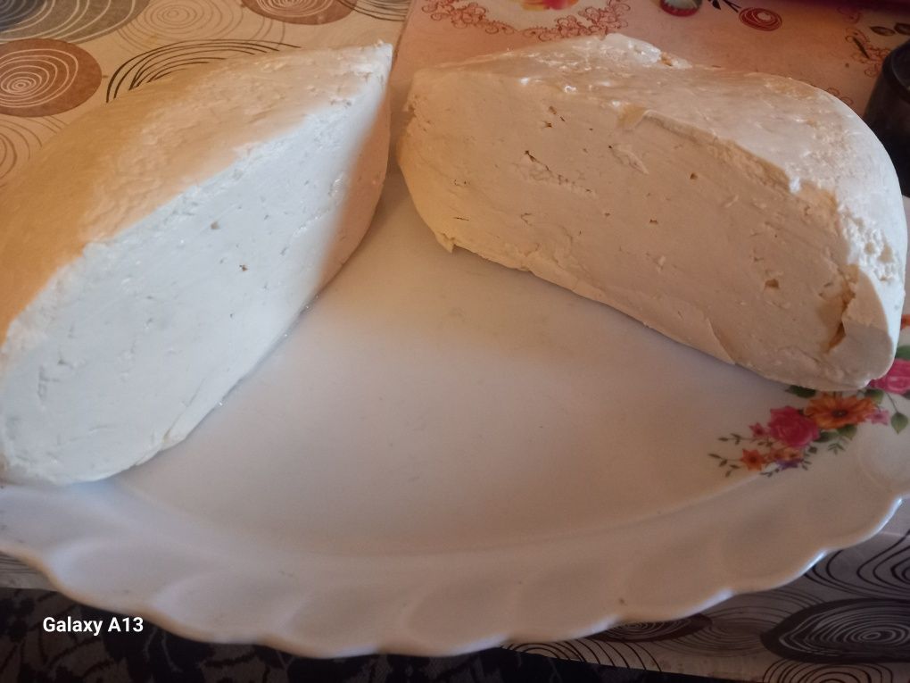 Lapte de vaca cas