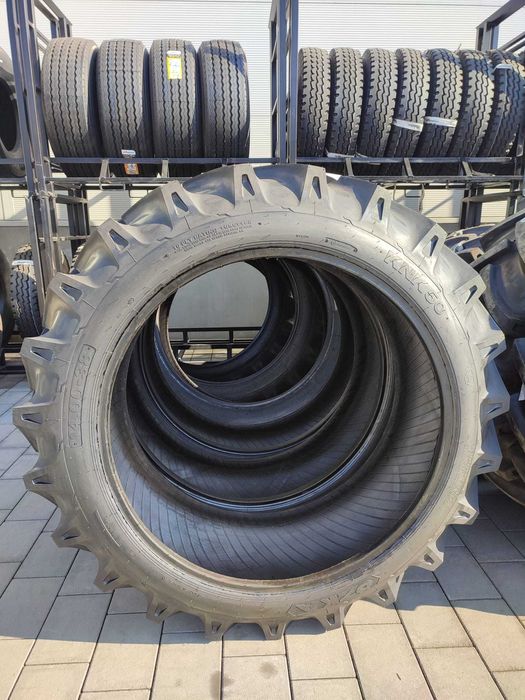 Cauciucuri spate tractor 650 / 1400-38 NOI !!