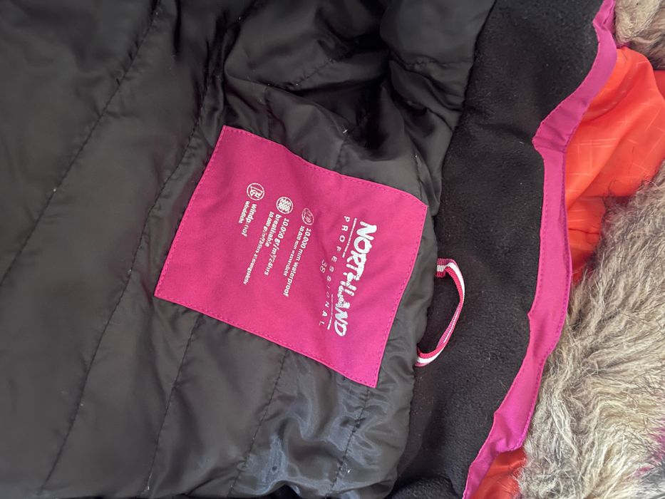 Дамско Ски Яке номер 38EU S или M размер