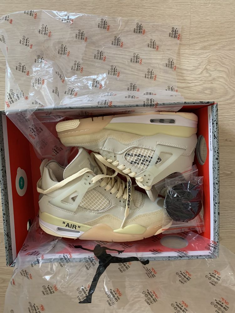 Air Jordan 4 Retro Off-White Sail